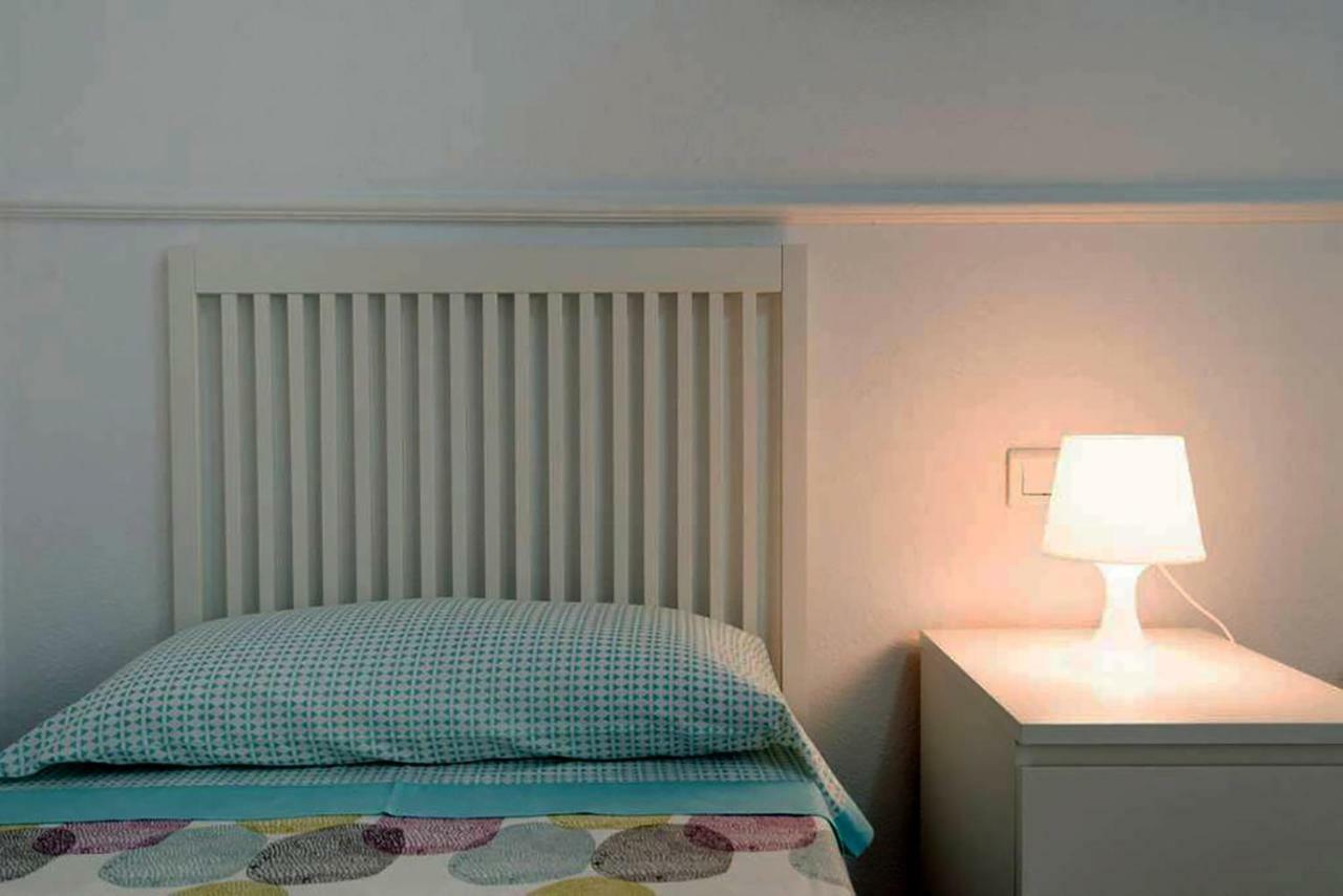 Apartamento con parking gratuito Malaga Bagian luar foto