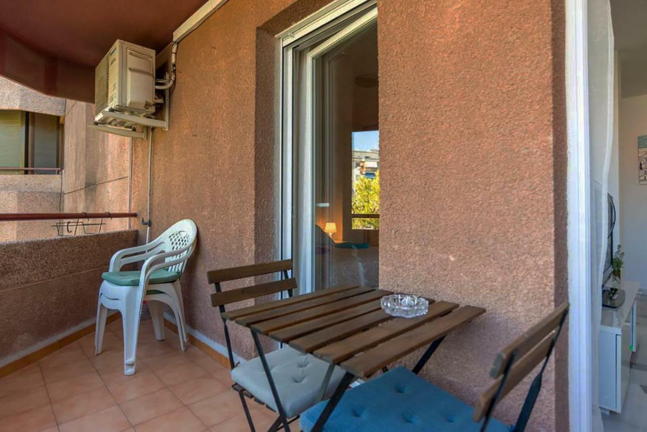Apartamento con parking gratuito Malaga Bagian luar foto